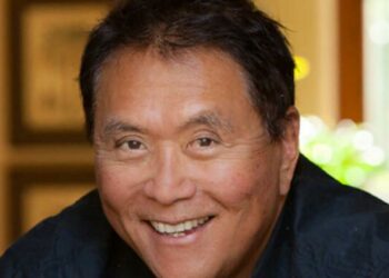 Кийосаки — инвесторам: «Вечеринка окончена. Началась гиперинфляция. Миллионы будут уничтожены финансово»