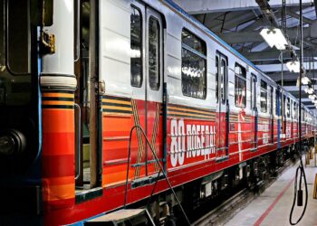 В самарском метро с 5 мая начал курсировать «Поезд Победы»