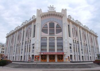 «Центр Плотниковых» организует для самарцев благотворительный спектакль-концерт