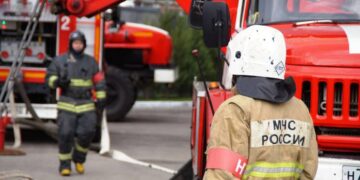 В Самаре потушили пожар площадью 450 квадратных метров