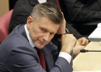 Неспособность решить проблемы маршрута №480 грозит отставкой главе самарского минтранса