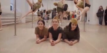 В Госдуме призвали запретить танцы на пилоне после скандального номера под «Катюшу» в Курске