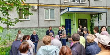 Жители Октябрьского района Самары протестуют против строительства нового офисного здания