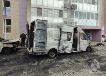 В Тольятти полностью выгорела Газель