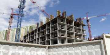 Тольяттинский бизнесмен Александр Котляр заходит в строительный сектор