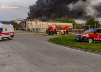 Россия 6 июня нанесла комбинированный удар — в Киеве перебои с электричеством, пожары, повреждена железная дорога