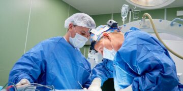 В Самаре спасли раненого участника СВО, проведя уникальную операцию