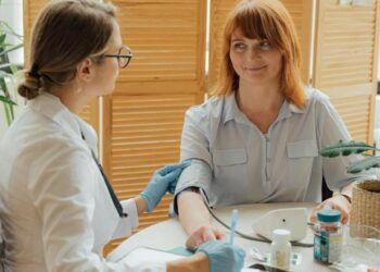 Самарцы хотели бы иметь круглосуточный доступ к терапевтам