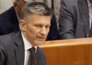 Самарского министра транспорта бьют со всех сторон все больнее