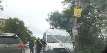 В Новокуйбышевске водитель иномарки сбила 11-летнего ребенка на самокате