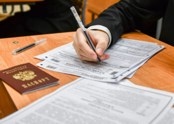 В Самаре по первым итогам ЕГЭ 25 выпускников получили 100 баллов