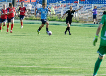 Футболистки «Крыльев Советов» оставили «Енисей» с «баранкой»