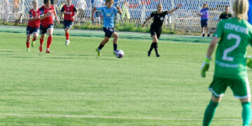 Футболистки «Крыльев Советов» оставили «Енисей» с «баранкой»