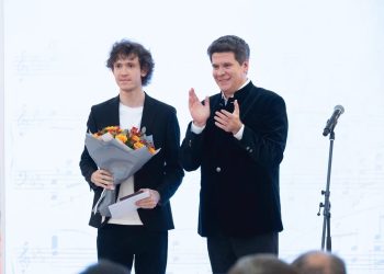 Выпускник самарской музыкальной школы стал лауреатом международного конкурса пианистов