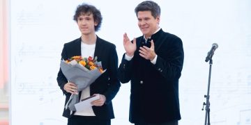 Выпускник самарской музыкальной школы стал лауреатом международного конкурса пианистов