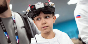 Юные пилоты из команды «Транспорт будущего» — о своих победах в дрон-рейсинге