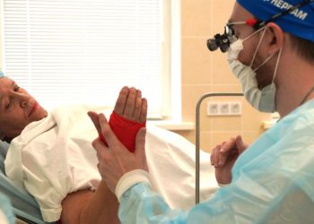 Клиники СамГМУ стали вторыми в мире, применив новую хирургическую технологию