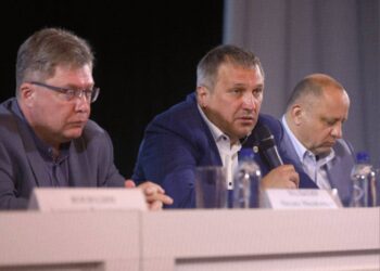 Иван Носков провел расширенное заседание штаба по подготовке к отопительному сезону