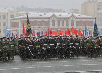 Под флагами спортивных обществ: как в Самаре ушел из госсобственности старейший стадион «Буревестник»