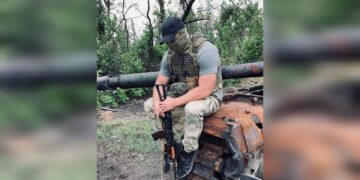 Офицер с позывным «Белый» вернулся в строй после тяжелейшего ранения