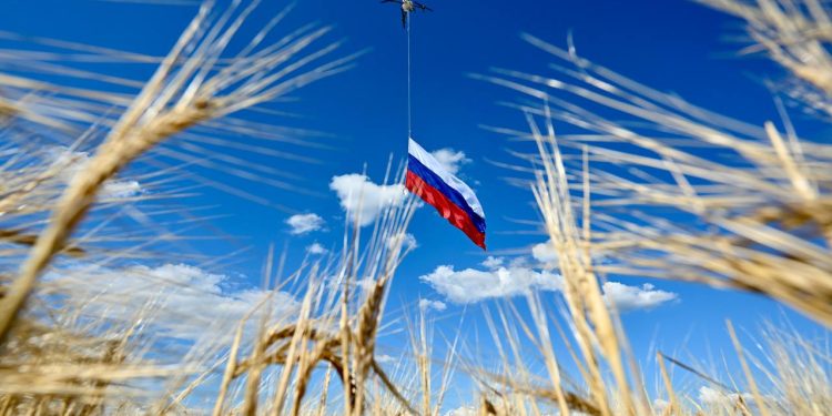 «Транспорт будущего» представил агродрон С-80, фото: Никита Пауков