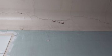 Прокуратура Самары требует ремонта здания поликлиники №13 после выявленных нарушений