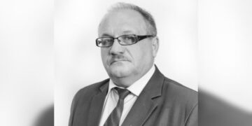 Ушел из жизни заслуженный учитель Российской Федерации Александр Родионов