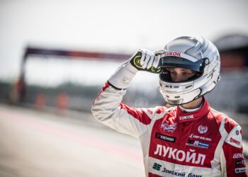 Сызранский гонщик остался без подиума и уступил место лидера в общем зачете чемпионата России