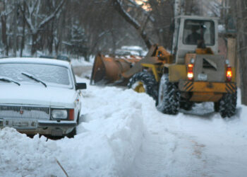 Дума Самары одобрила перемещение машин, препятствующих уборке улиц и вывозу мусора