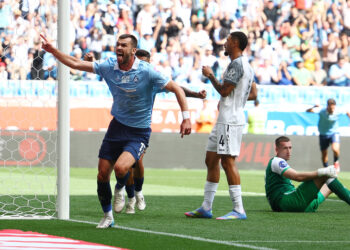 «Крылья Советов» и «Акрон» синхронно набрали по одному очку