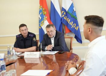 Руководитель регионального СУ СКР Павел Олейник и глава Самары Иван Носков провели совместный прием граждан
