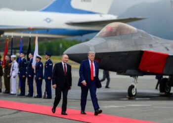 Трамп: Зеленский должен согласиться