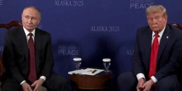 Трамп: Зеленский должен согласиться