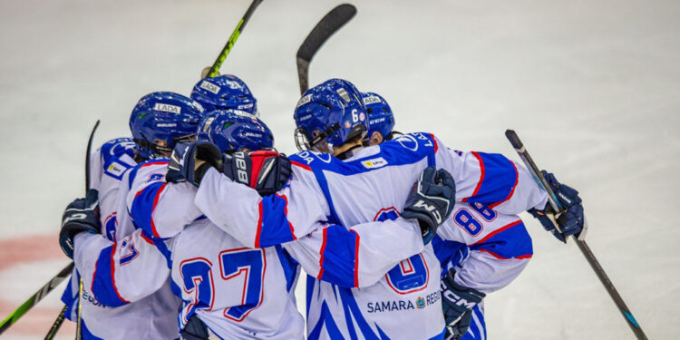 Хоккеистам тольяттинской «Ладьи» оплатили моральный ущерб