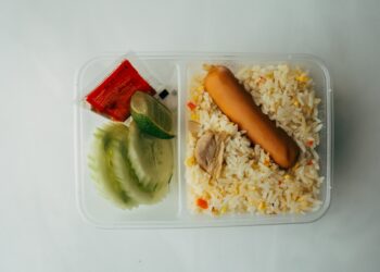 Стали известны поставщики питания в школы Самары в новом учебном году