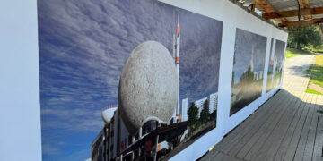 В Самаре проект строительства музея «Самара Космическая» появился на ограждении объекта