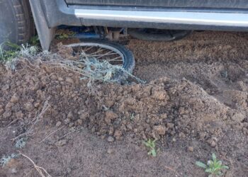 В поселке Волжский автомобиль сбил 10-летнего велосипедиста