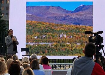 Андрей Малахов выступил с лекцией на форуме «Музейные маршруты» в Самаре