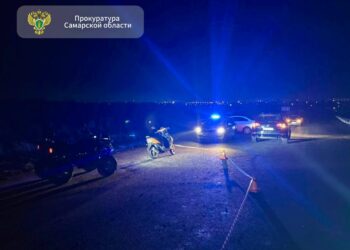 В Самарской области водитель насмерть сбил двоих подростков, еще один пострадал