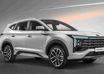 В России начались продажи кроссовера «Москвич 8»