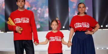 Группа Шаповалова выбивает миллионы по ценным бумагам «СИБУРа»