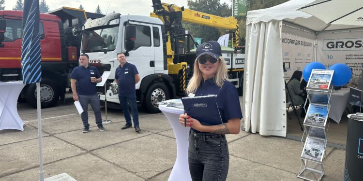 Группа GROSS представила линейку спецтехники на агровыставке в Самарской области, фото: Полина Маврина