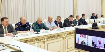 Самарский губернатор вернулся из командировки и заболел коронавирусом