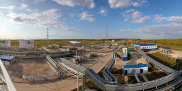 Нефтяная отрасль продолжает развиваться, несмотря на все ограничения