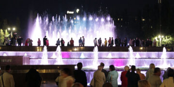 В Самаре после реконструкции запустили самый большой фонтан