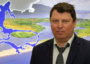 Михаил Матвеев: «Я со свечкой с губернатором, в отличие от Кошелева, не стоял»