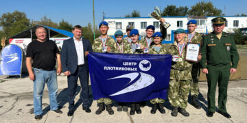 Минмолодежи и «Центр Плотниковых» провели смотр патриотических клубов региона