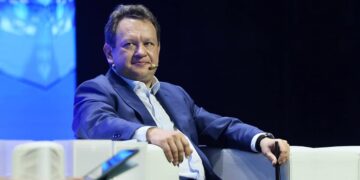 Чистая прибыль группы ВТБ по МСФО за 8 месяцев 2025 года составила 327,6 млрд рублей