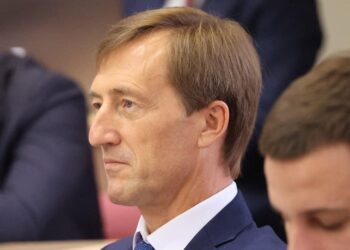 У ресурсных кандидатов от «Новых людей» выиграли бюджетница и вчерашняя студентка