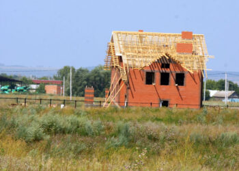 Коррупционный скандал в самарском СОФПИЖС на селе накрыл и руководителя фонда
